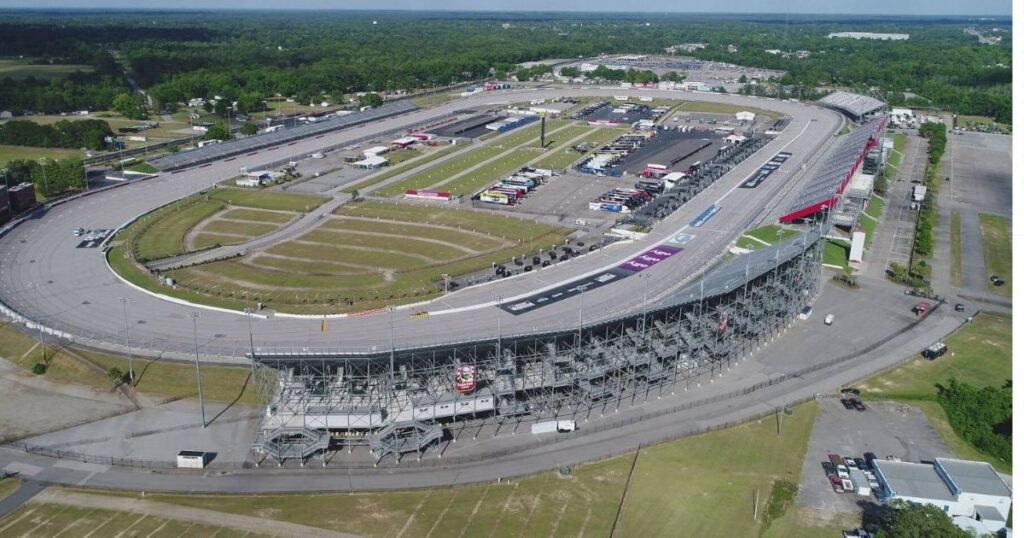 Darlington Raceway Track Details